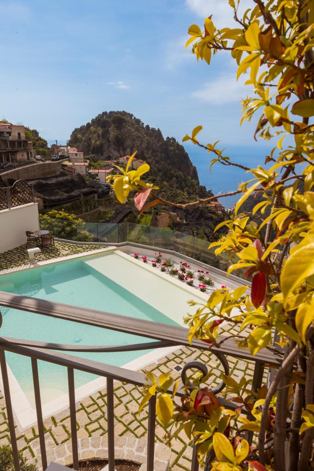 Palazzo San Giovanni Amalfi Coast Scala Exterior foto